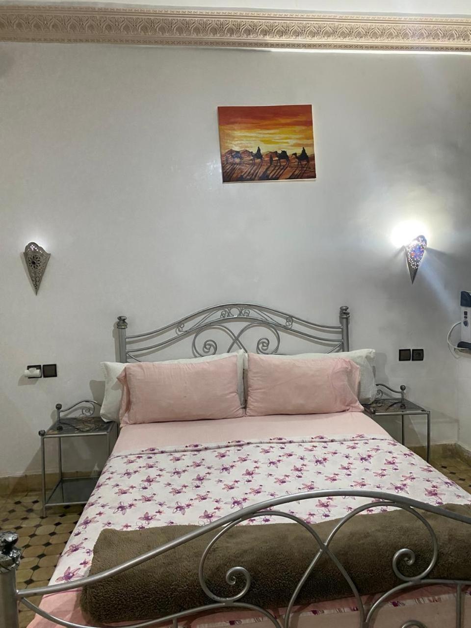 Appartamento Dar Hassbia Fez Esterno foto