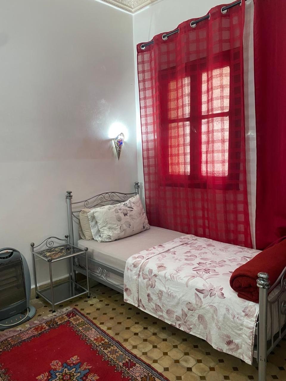 Appartamento Dar Hassbia Fez Esterno foto