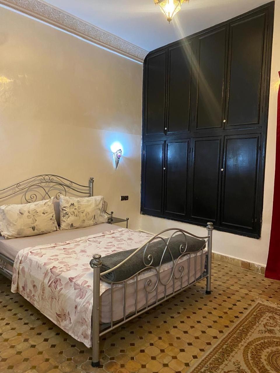Appartamento Dar Hassbia Fez Esterno foto